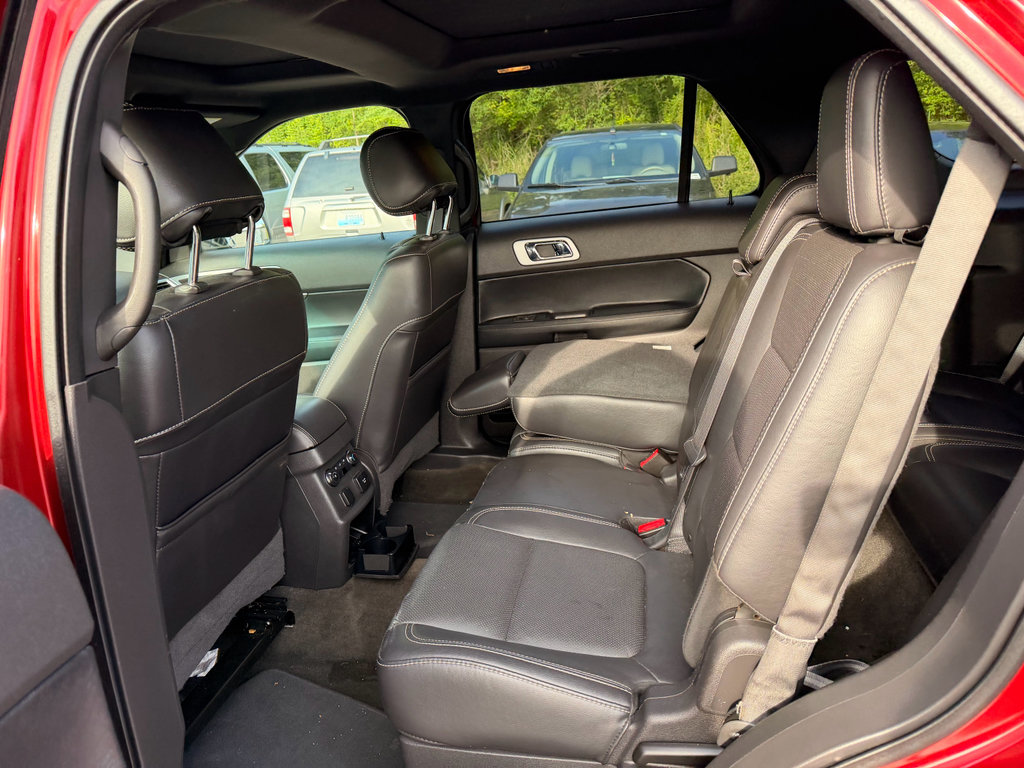 Used 2015 Ford Explorer Sport w/ Equipment Group 401A AWD/4WD image 7