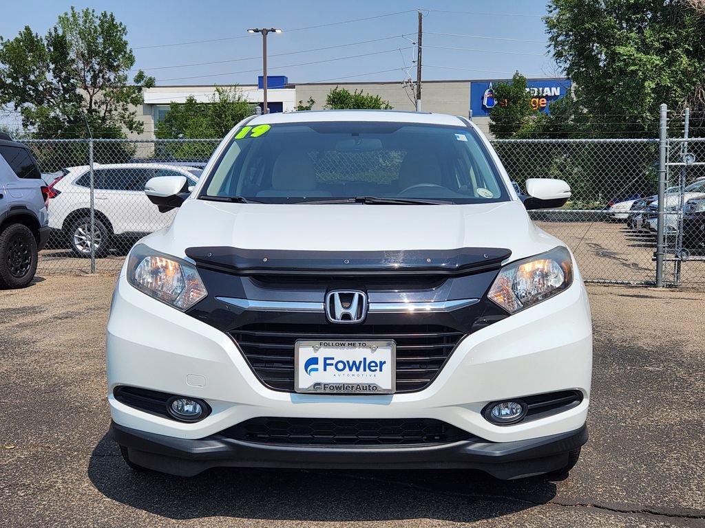 Used 2017 Honda HR-V EX image 2