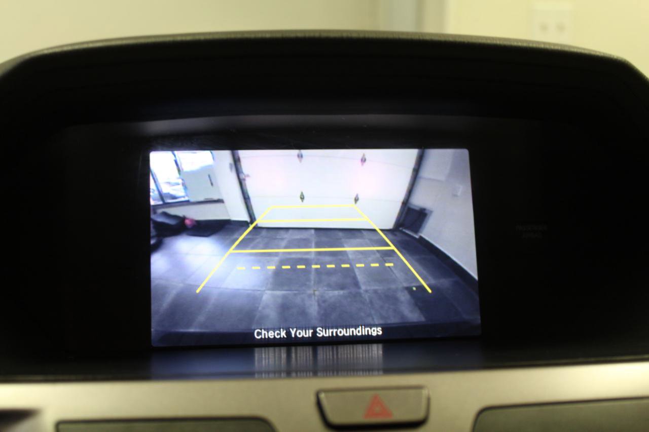 Used 2015 Honda Odyssey LX image 13