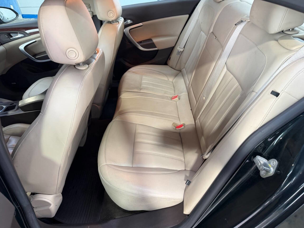 Used 2016 Buick Regal Premium image 14