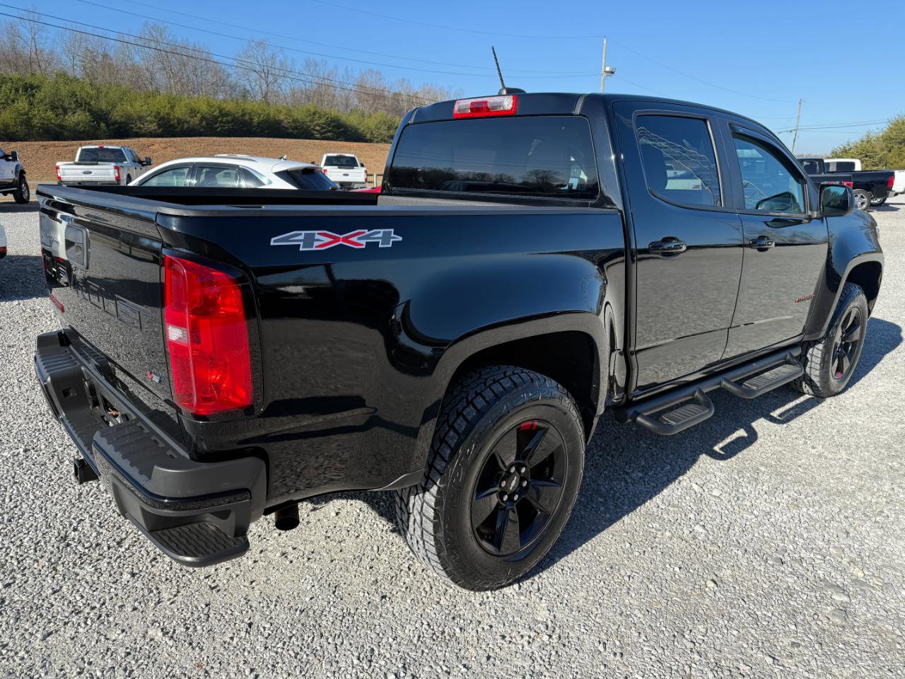 Used 2021 Chevrolet Colorado LT w/ Redline Special Edition image 3