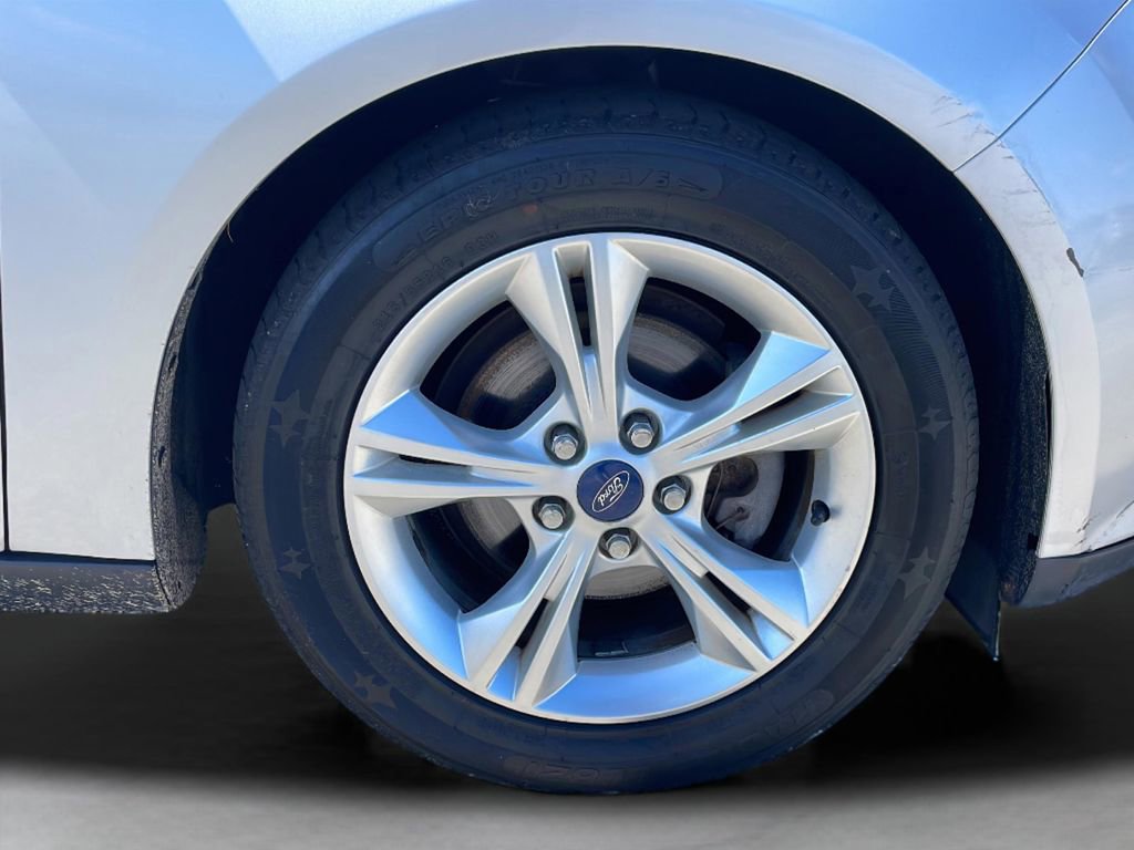Used 2014 Ford Focus SE image 16
