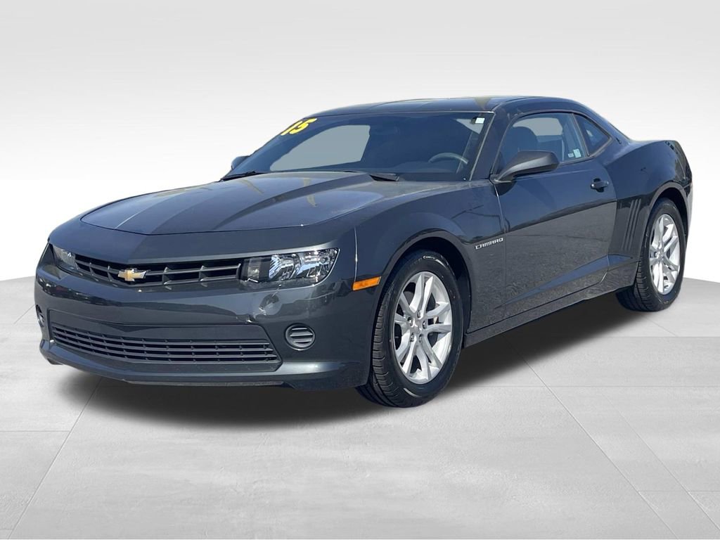 Used 2015 Chevrolet Camaro LS RWD image 8