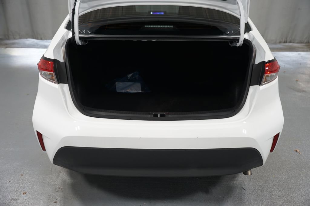 Certified 2024 Toyota Corolla LE image 31