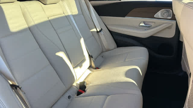 Certified 2026 Mercedes-Benz GLE 450 4MATIC image 34