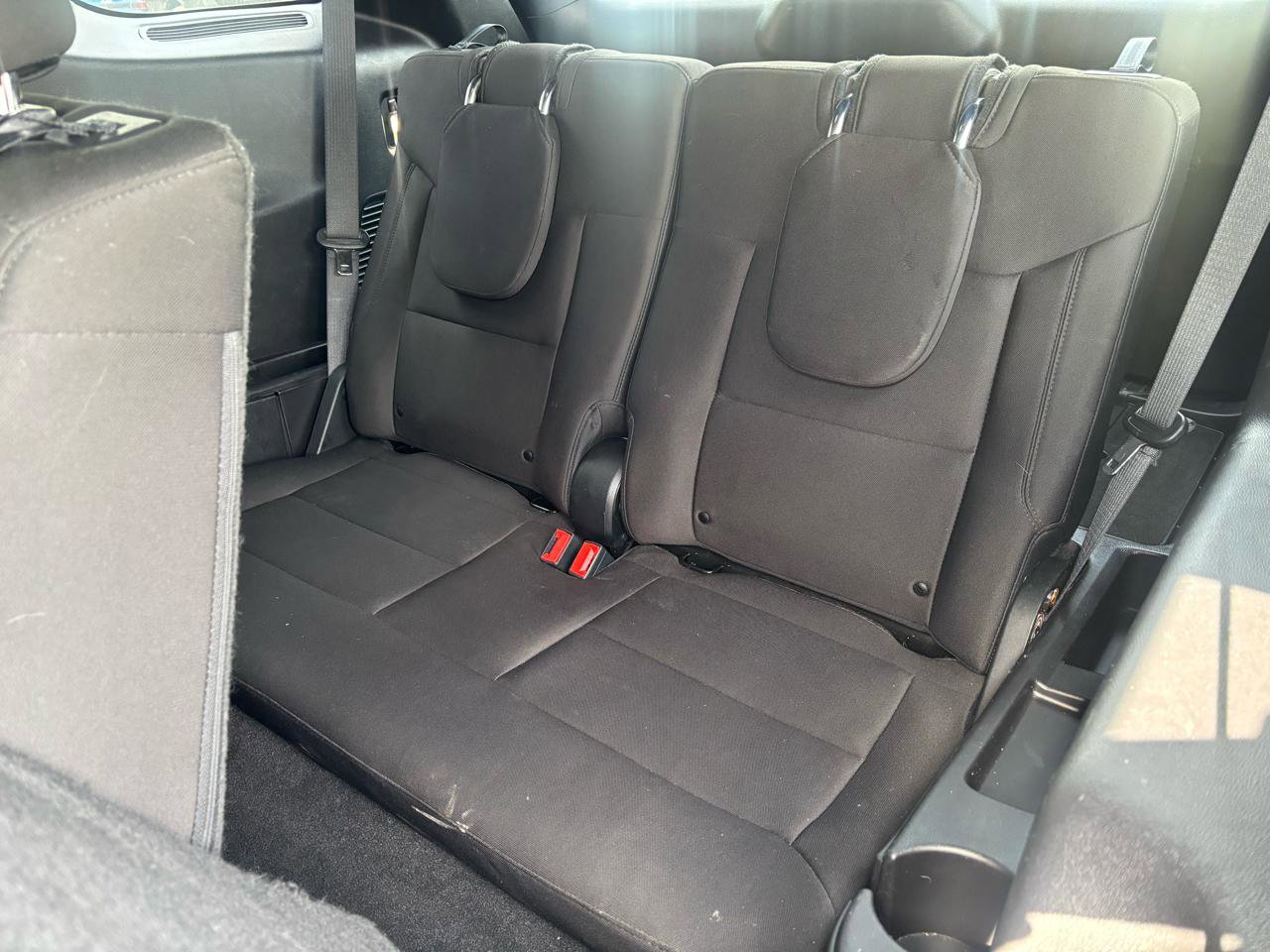 Used 2020 Ford Explorer XLT w/ Comfort Package image 12