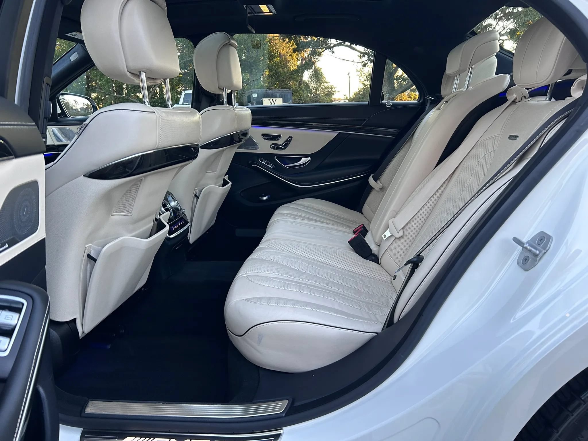 Used 2015 Mercedes-Benz S 63 AMG 4MATIC Sedan image 43