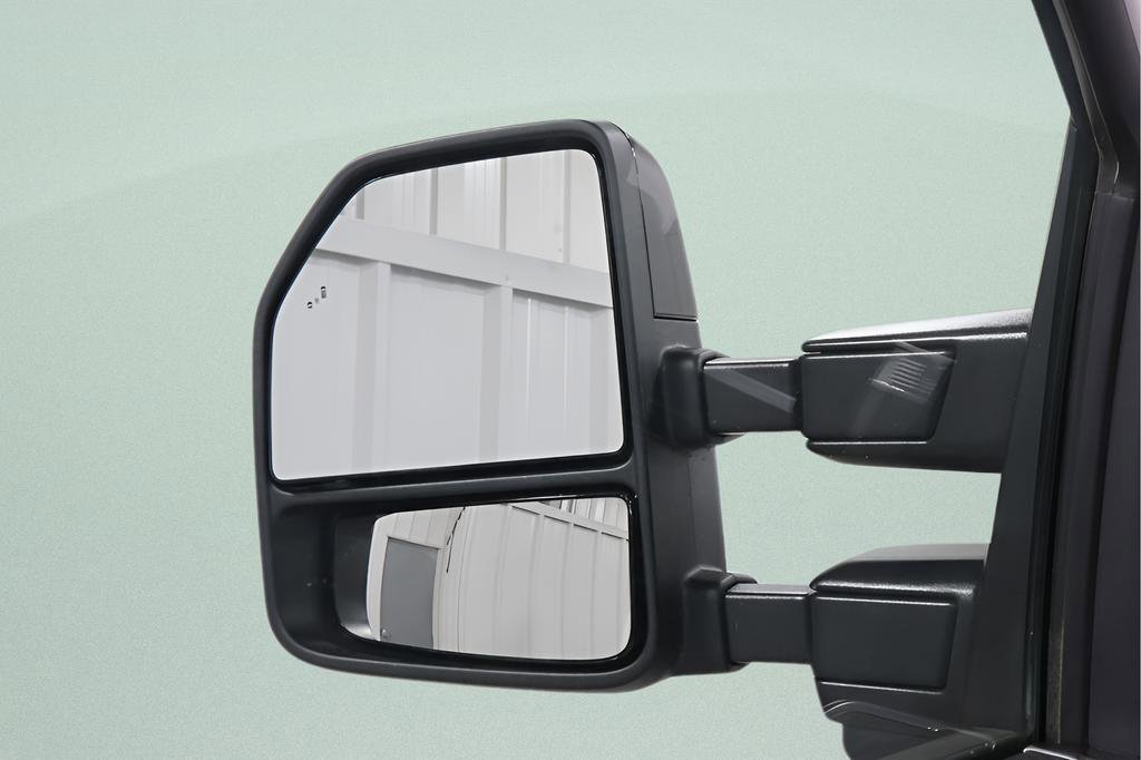 Used 2025 Ford F250 Platinum image 26