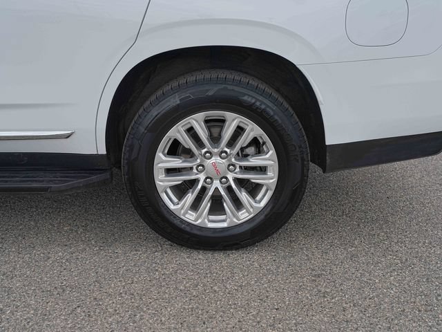 Used 2024 GMC Yukon SLT AWD/4WD image 13