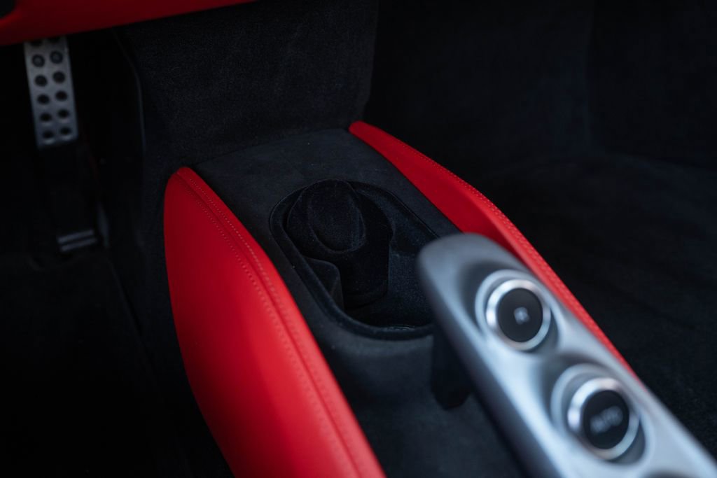 Certified 2021 Ferrari F8 Tributo image 52