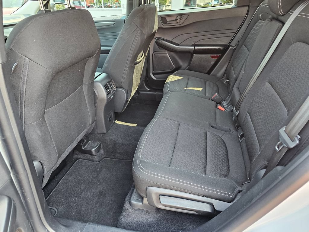 Used 2025 Ford Escape Active AWD/4WD image 18