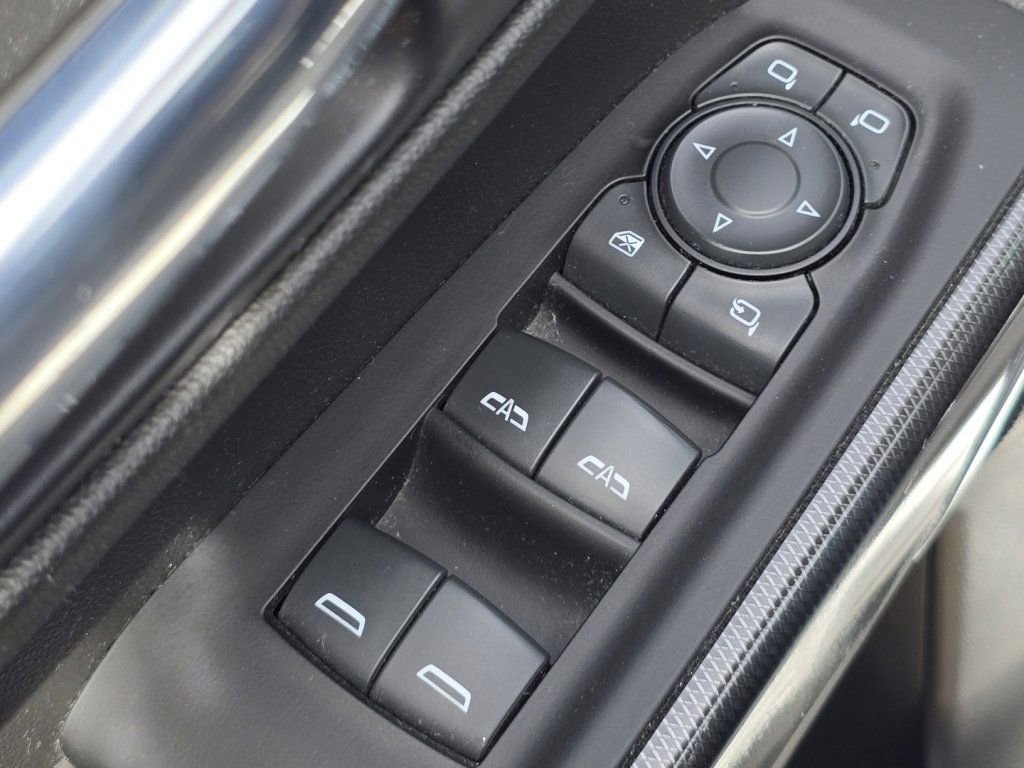 Used 2022 GMC Sierra 1500 AT4 w/ AT4 Premium Package AWD/4WD image 31