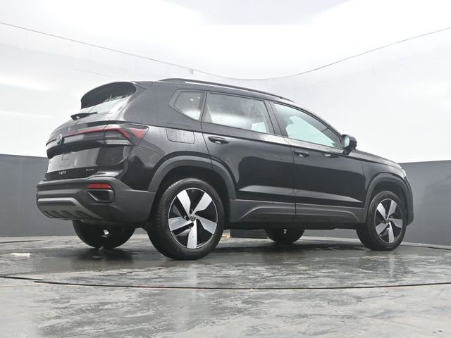 Used 2025 Volkswagen Taos S image 39