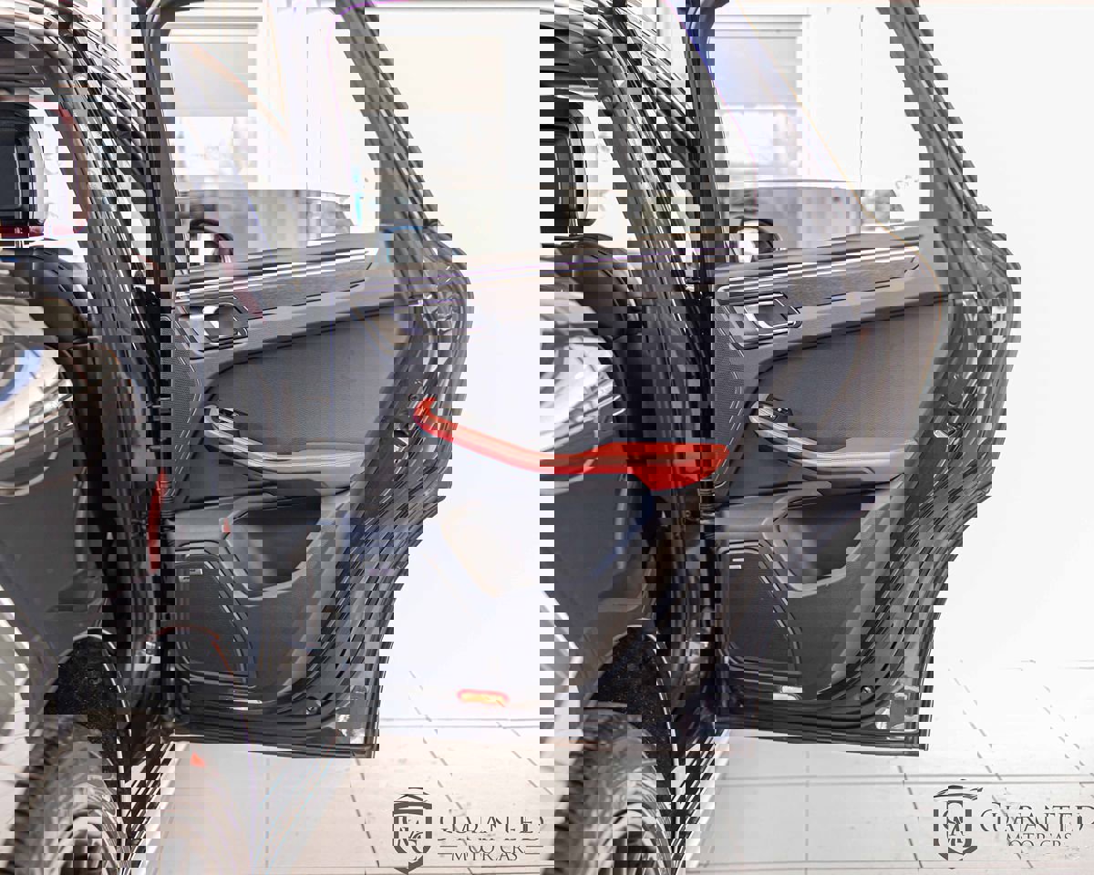 Used 2018 Porsche Macan GTS w/ Premium Package Plus image 41