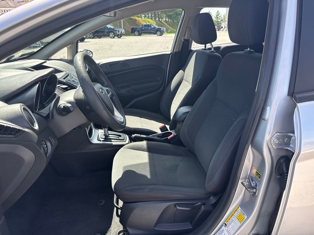 Used 2019 Ford Fiesta SE image 10