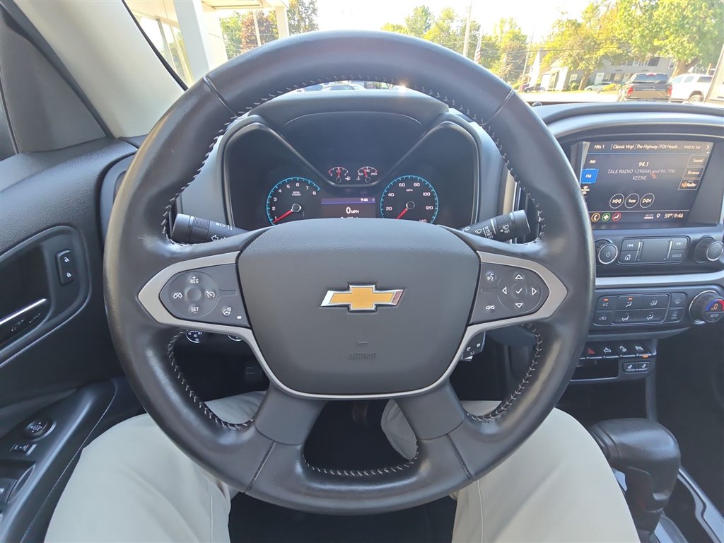 Used 2021 Chevrolet Colorado Z71 AWD/4WD image 11
