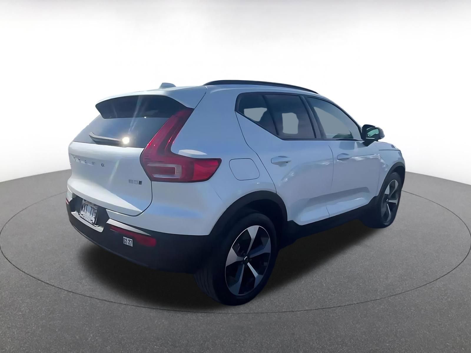 Used 2024 Volvo XC40 B5 Core AWD/4WD image 15