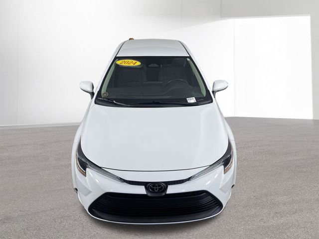 Used 2024 Toyota Corolla LE FWD image 44