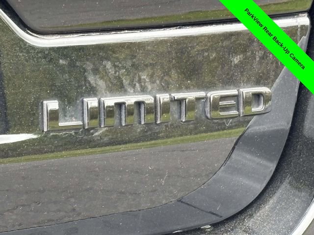 Used 2023 Jeep Grand Cherokee Limited w/ Black Appearance Package AWD/4WD image 37