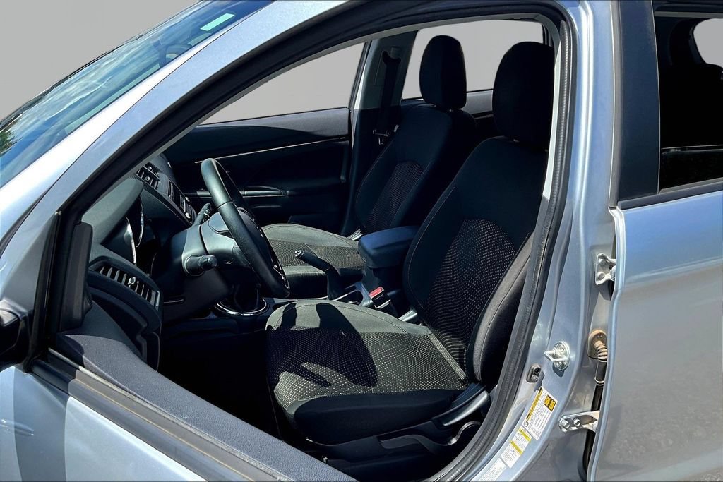 Used 2016 Mitsubishi Outlander Sport ES FWD image 20