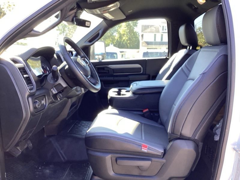 New 2025 RAM 5500 Tradesman image 18