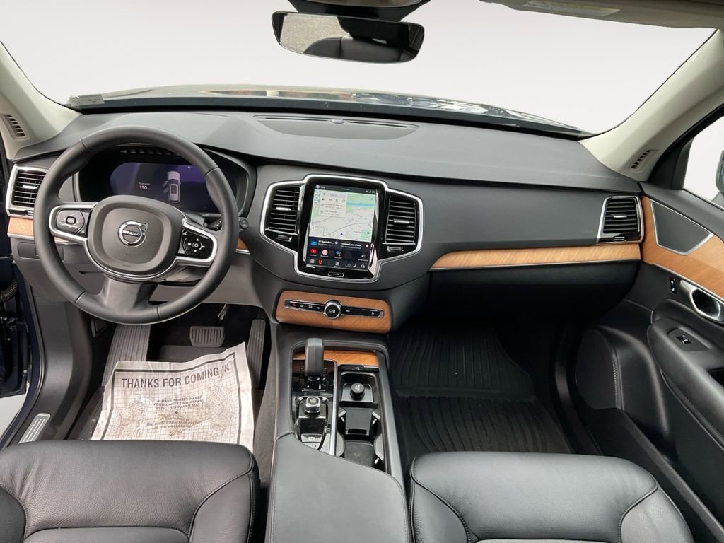 Certified 2025 Volvo XC90 B6 Plus image 10