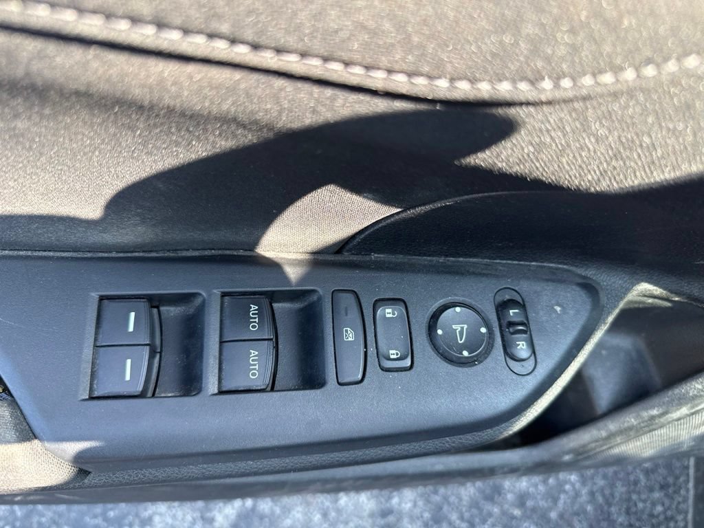 Used 2019 Honda Civic EX image 16
