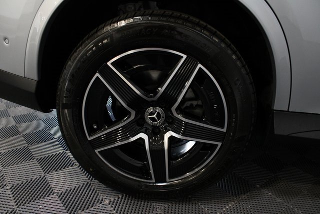 New 2025 Mercedes-Benz GLC 300 4MATIC image 41