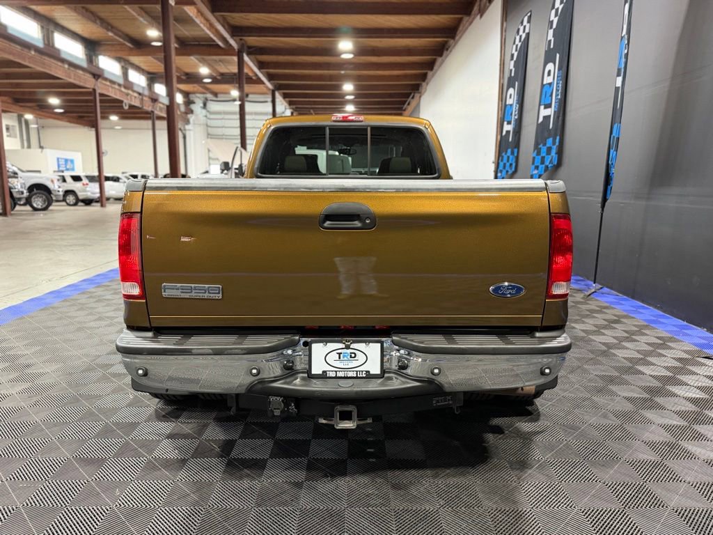 Used 2005 Ford F350 Lariat image 4