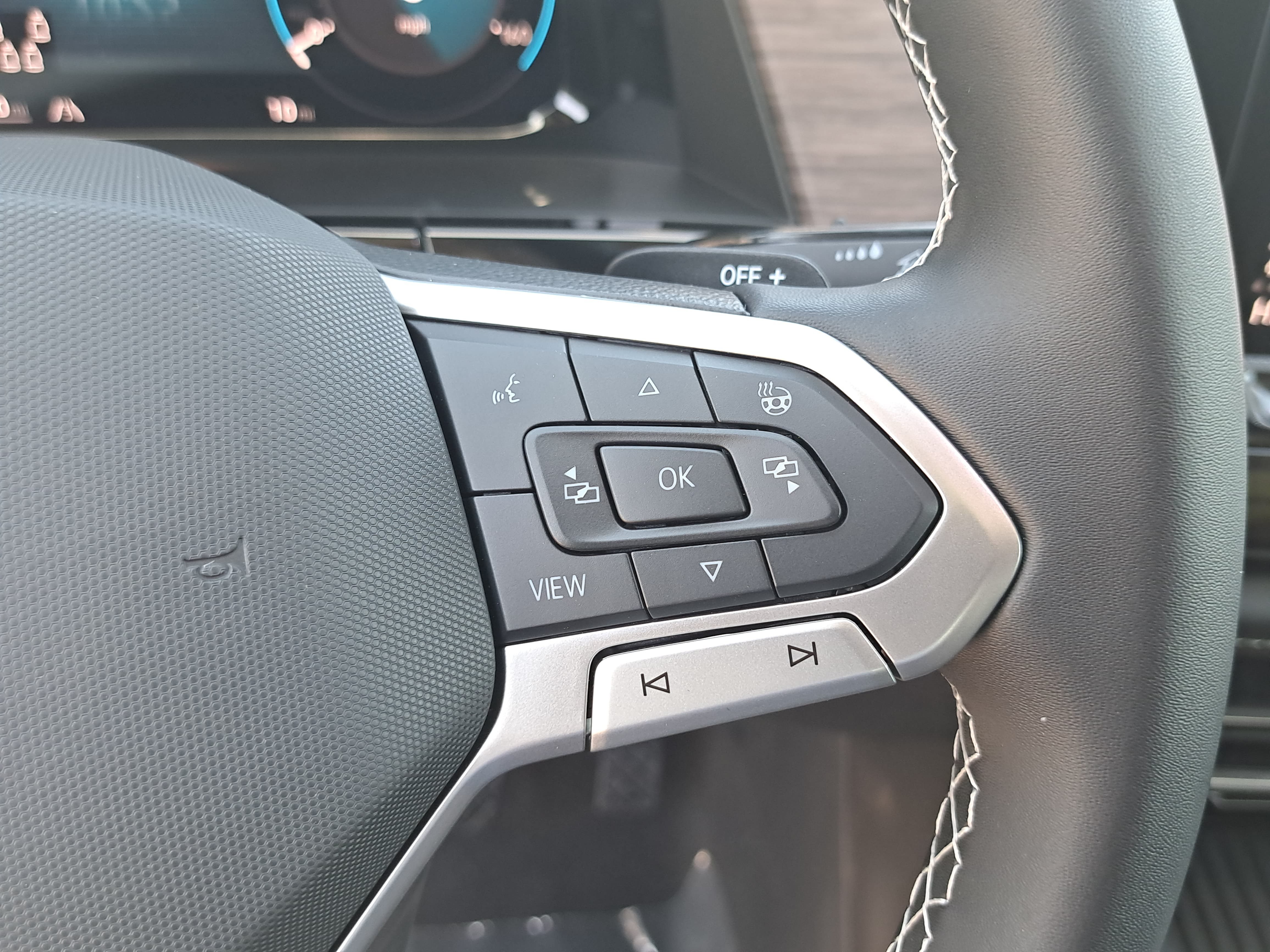 New 2026 Volkswagen Atlas SEL AWD/4WD image 19
