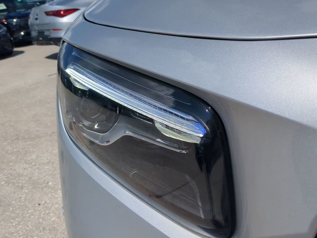 New 2024 Mercedes-Benz GLB 35 AMG 4MATIC image 23