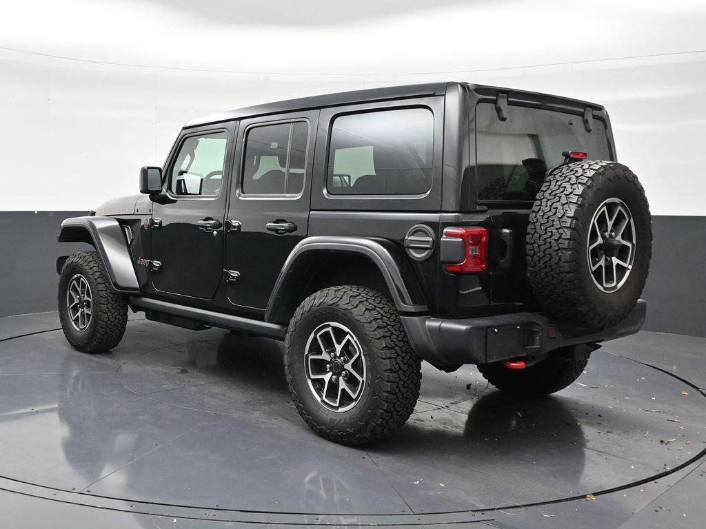 Used 2026 Jeep Wrangler Unlimited Rubicon AWD/4WD image 3