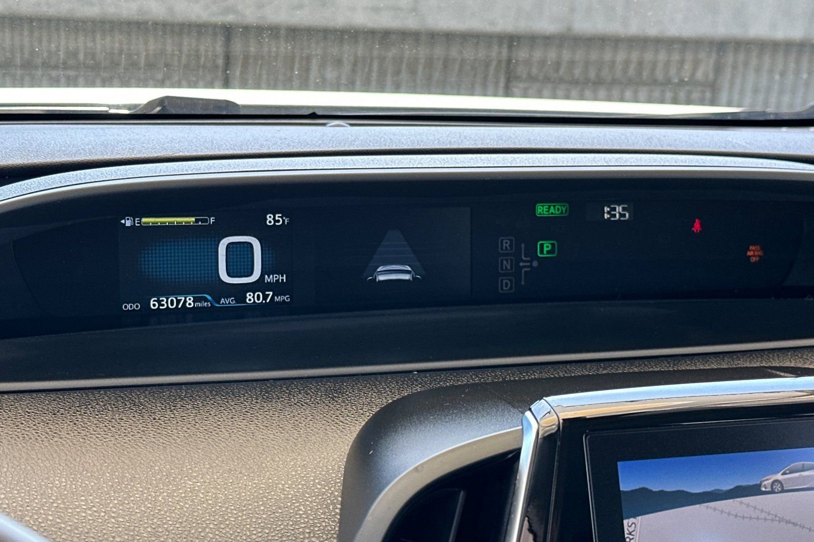 Used 2020 Toyota Prius Prime XLE image 24