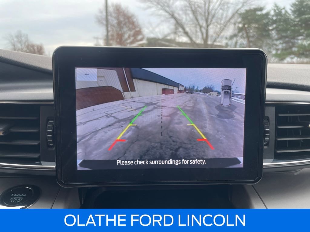 Used 2023 Ford Explorer XLT w/ Equipment Group 202A image 16