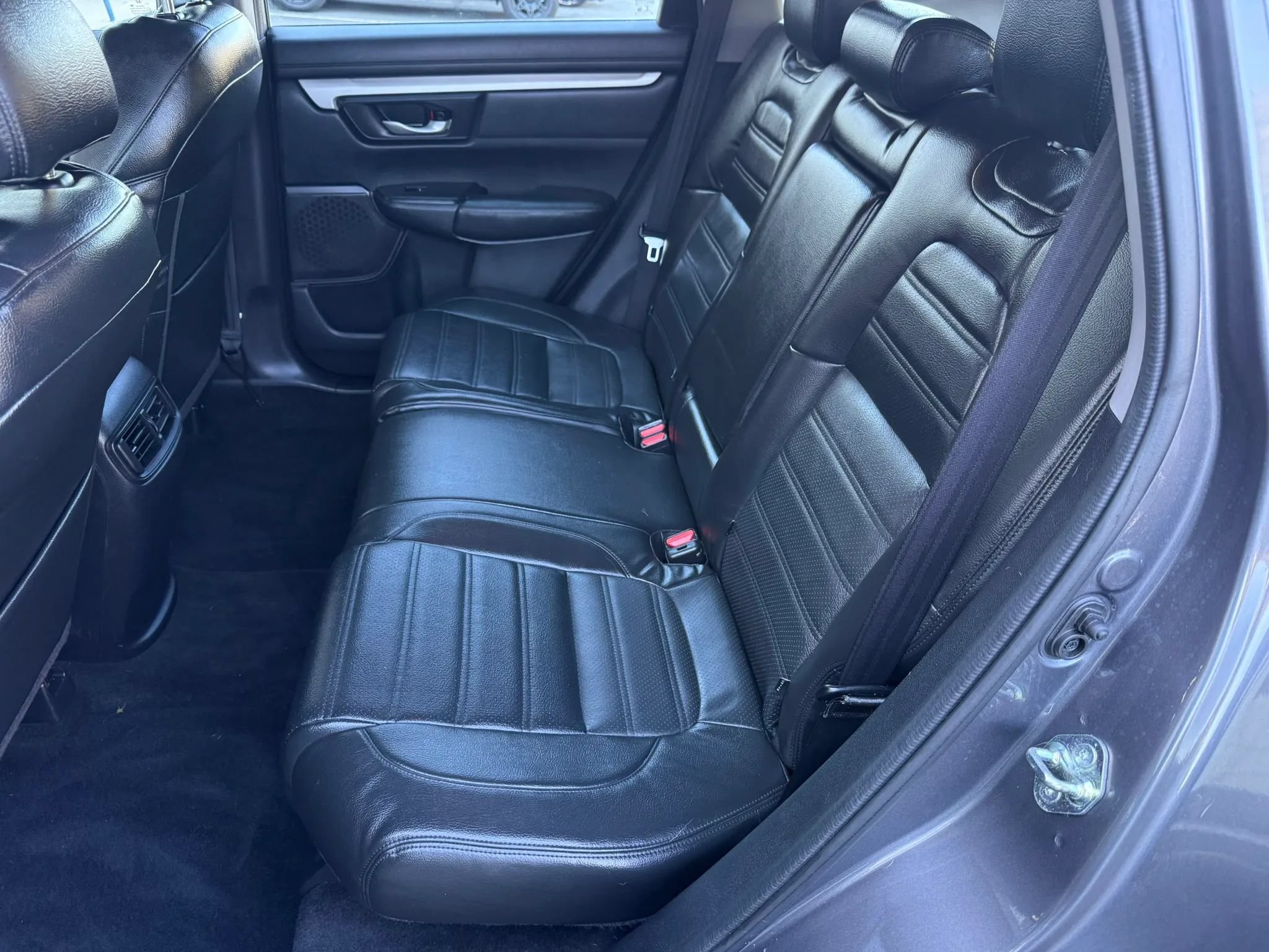 Used 2018 Honda CR-V LX image 24