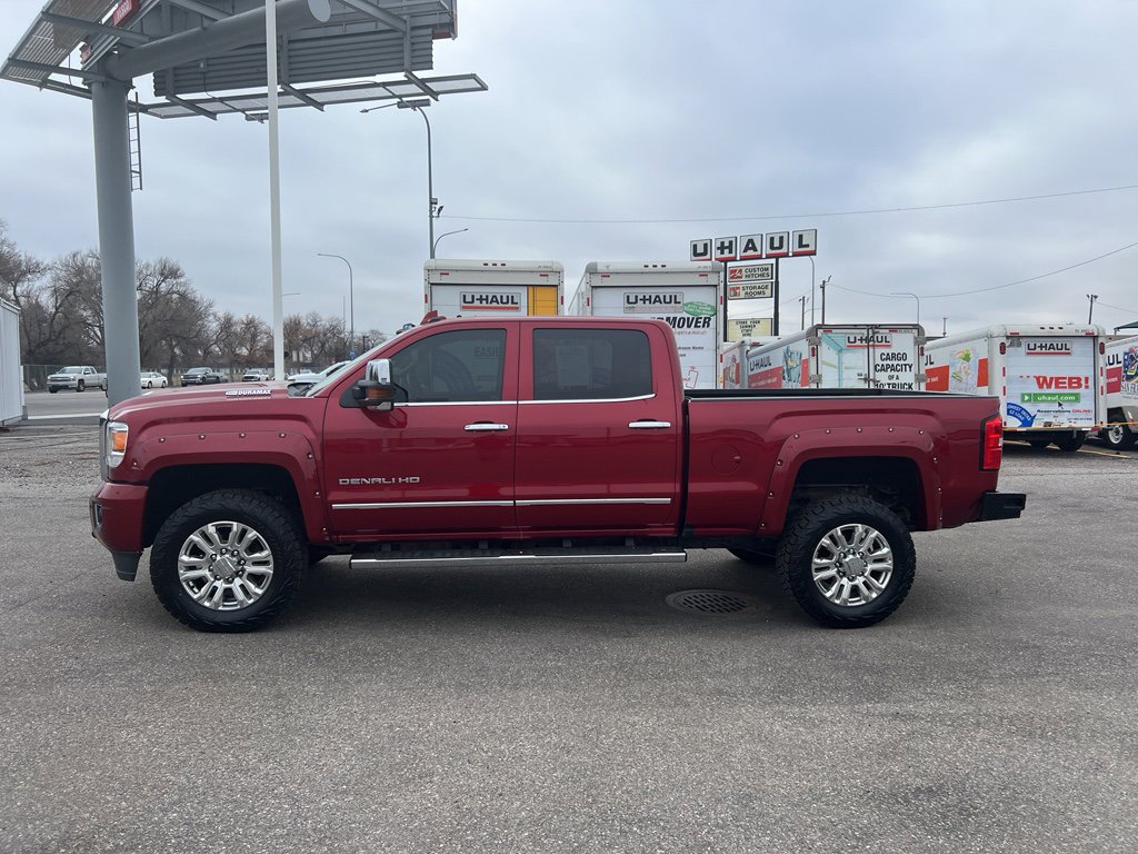 Used 2018 GMC Sierra 3500 Denali w/ Duramax Plus Package image 2