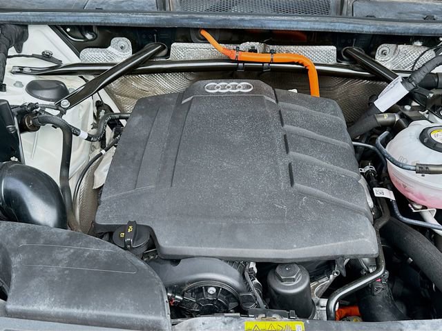 Used 2021 Audi Q5 e Prestige w/ Prestige Package image 37