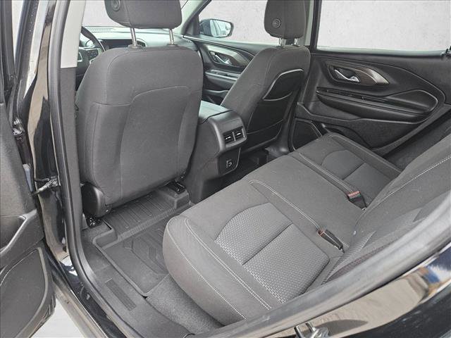 Used 2022 GMC Terrain SLE w/ Driver Convenience Package image 8
