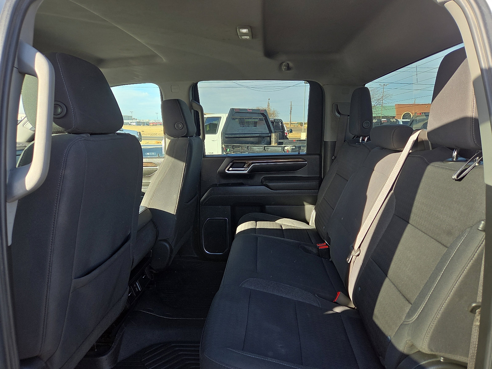 Used 2024 Chevrolet Silverado 2500 LT image 9