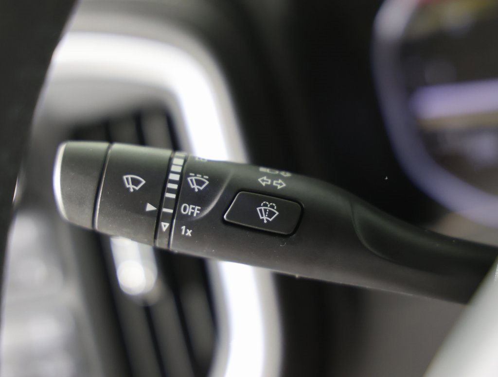 Used 2021 GMC Sierra 2500 SLT w/ SLT Convenience Package image 26