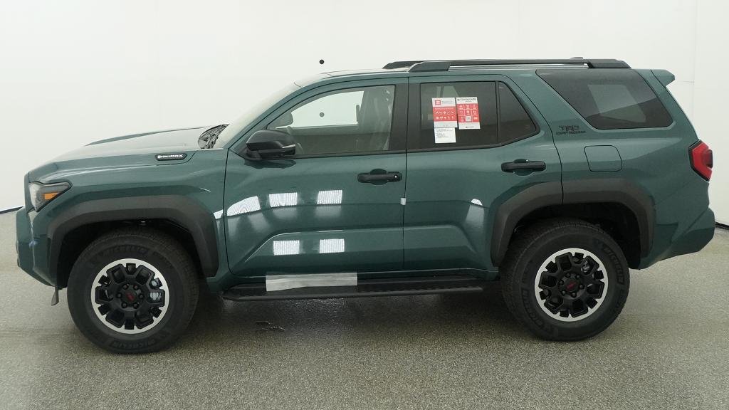 New 2026 Toyota 4Runner TRD Off-Road Premium AWD/4WD image 3