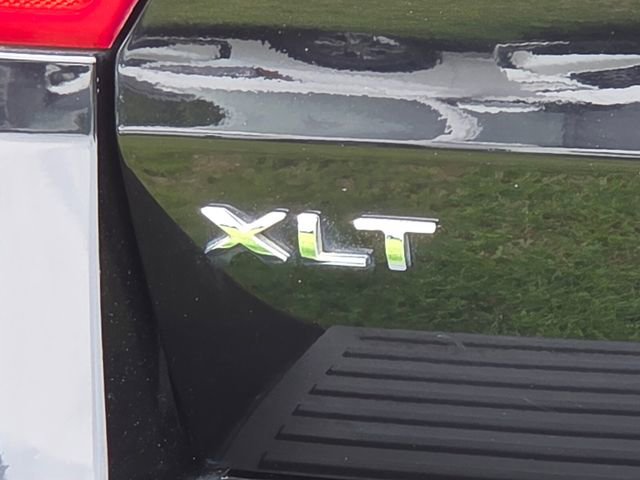Used 2019 Ford Expedition XLT w/ Equipment Group 202A RWD image 23