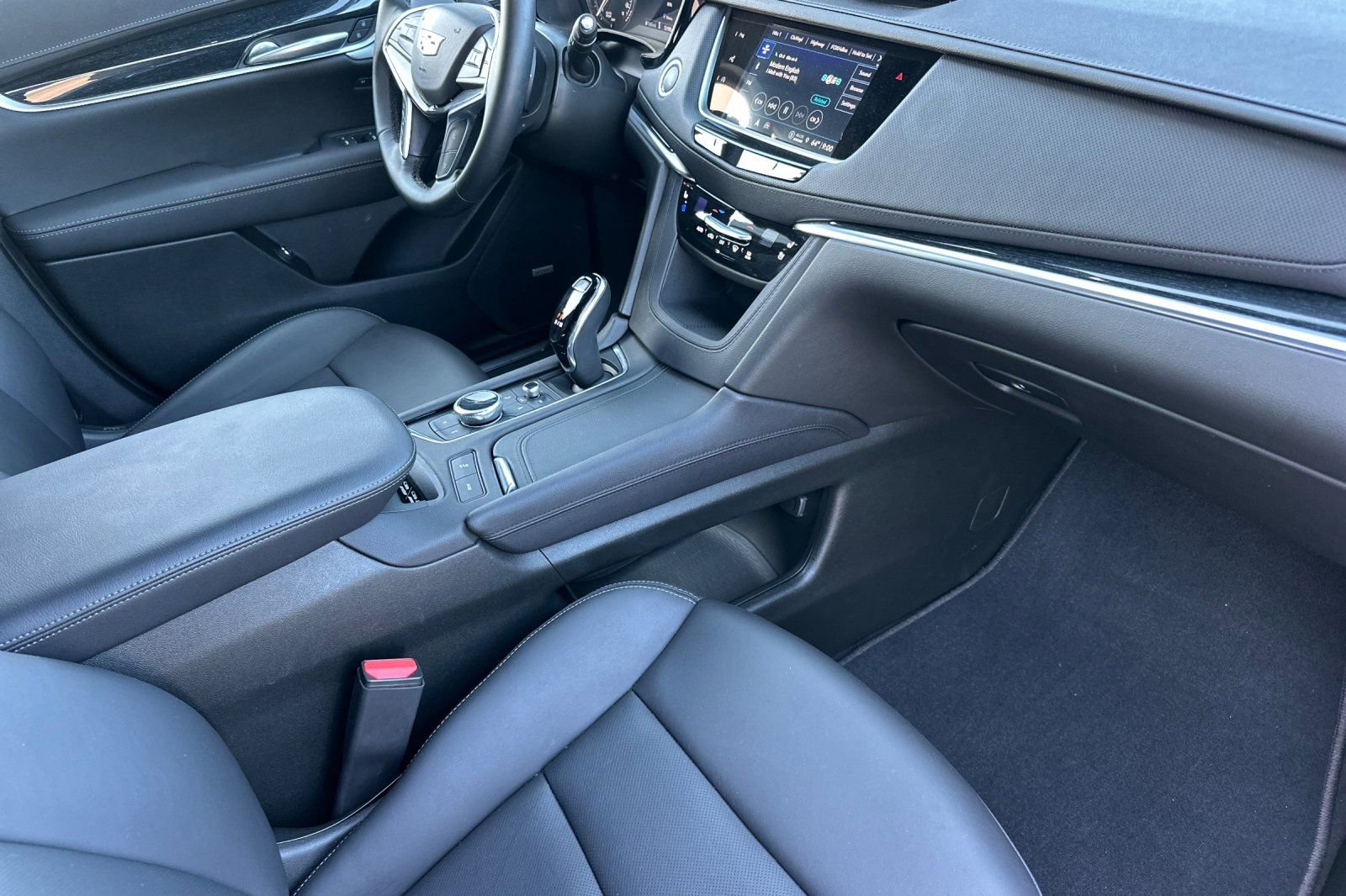 Used 2026 Cadillac XT5 Premium Luxury w/ Driver Assist Package AWD/4WD image 19