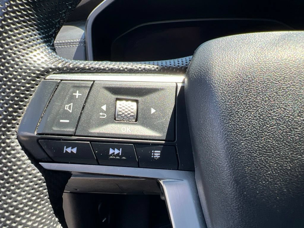 Used 2023 Mitsubishi Outlander SEL AWD/4WD image 20