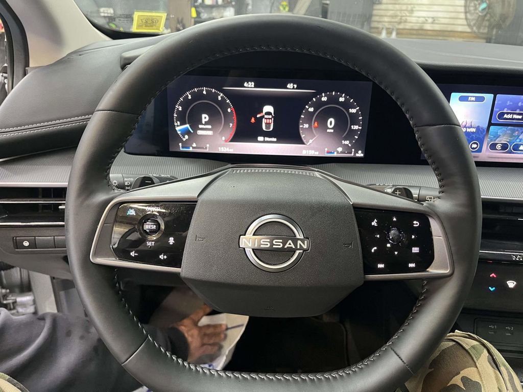 Certified 2025 Nissan Murano SV image 21