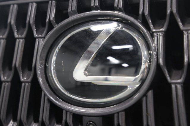 Used 2026 Lexus NX 350h AWD w/ Luxury Package image 4