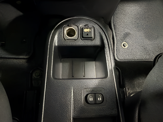 Used 2013 MAZDA MAZDA2 Sport FWD image 18