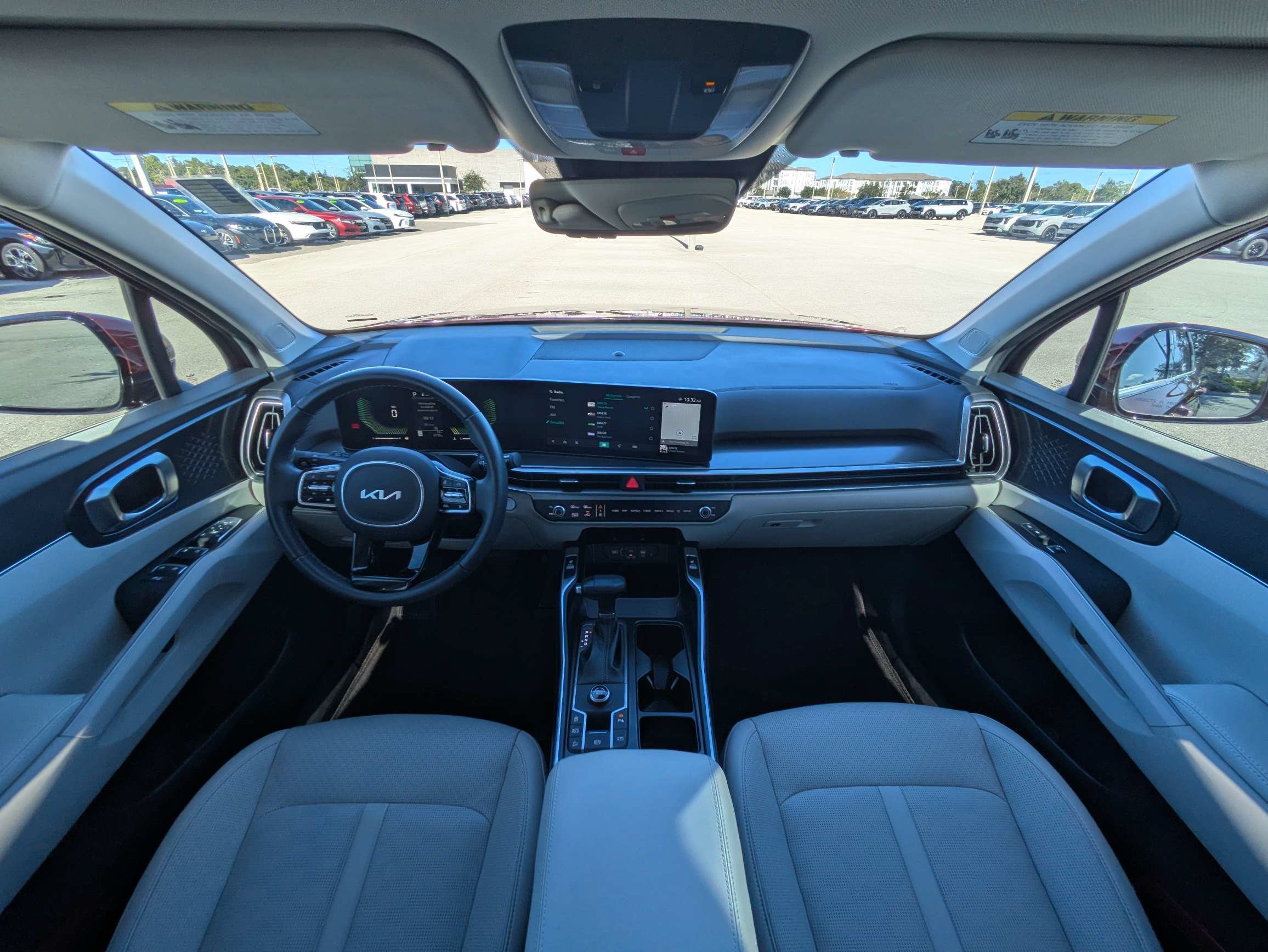 Certified 2025 Kia Sorento S FWD image 33
