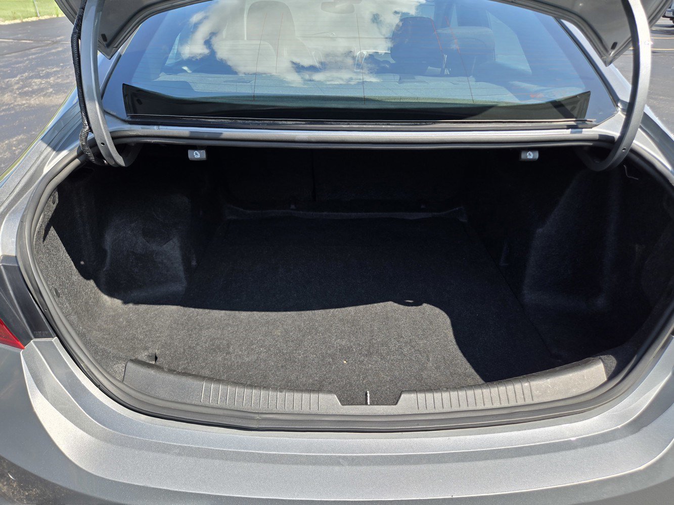 Used 2024 Chevrolet Malibu LT FWD image 29