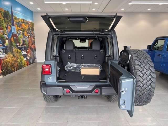 New 2025 Jeep Wrangler Willys AWD/4WD image 40